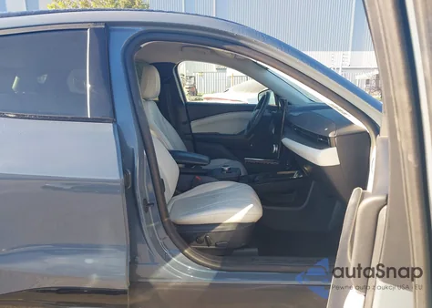 2024 Ford Mustang Mach-E Premium from USA, damaged, VIN 3FMTK3SUXRMA52797